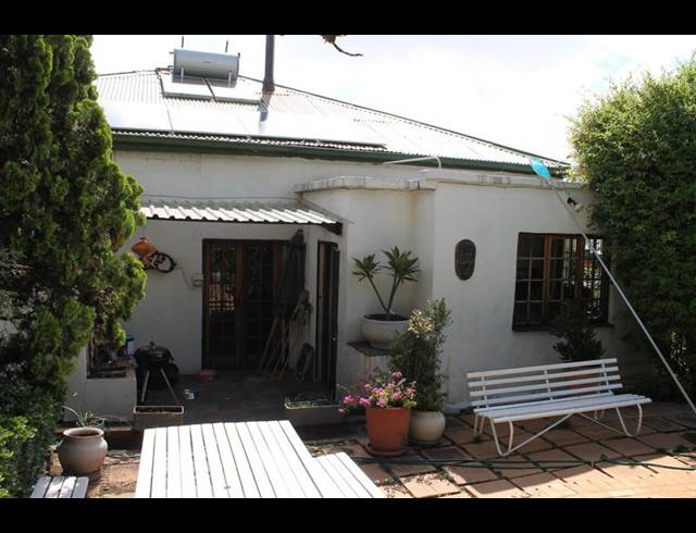 3 BEDROOM HOUSE FOR SALE IN KENSINGTON